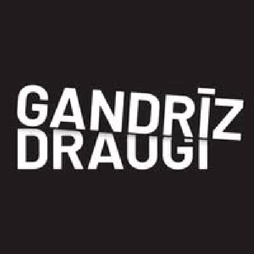 Gandrīz Draugi logo
